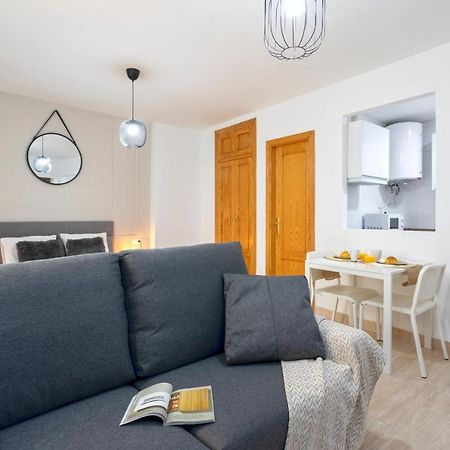 Laterraza De Ollerias Apartment Малага Екстериор снимка